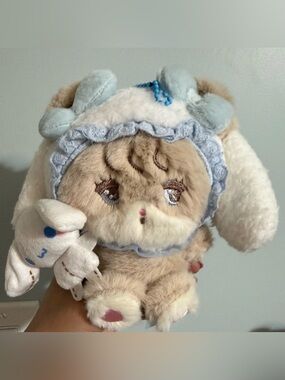 🆕 Mikko Illustrations collab with Sanrio Latte wearing Cinnamoroll